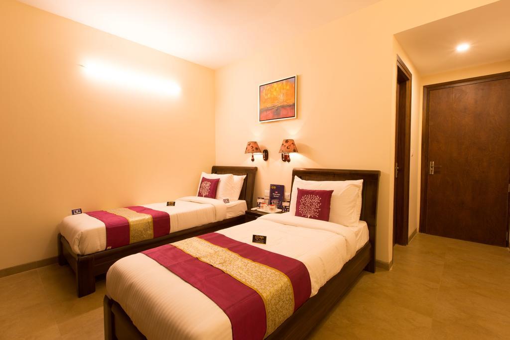 Veera Strand Park Serviced Apartments Калангут Экстерьер фото