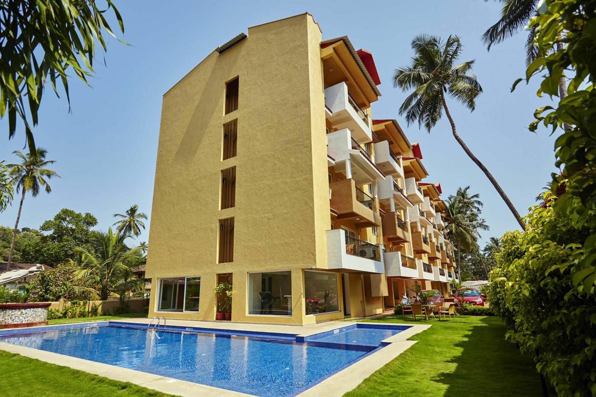 Veera Strand Park Serviced Apartments Калангут Экстерьер фото